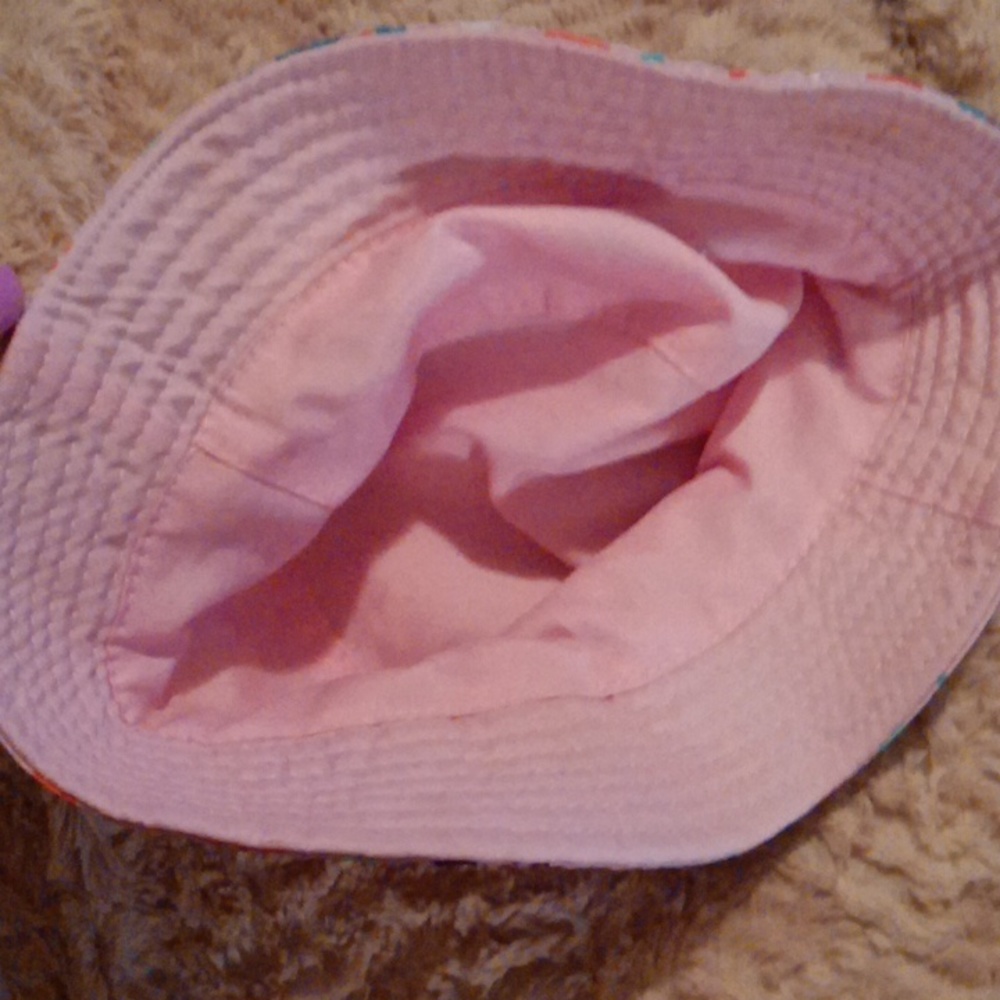 Hat - Picture 3 of 3